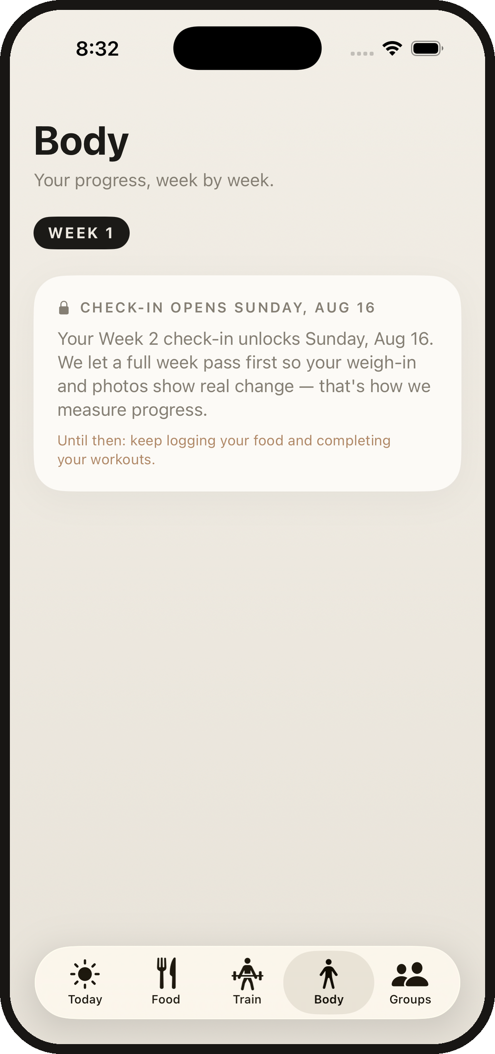 MeFit AI progress and weekly check-in screen